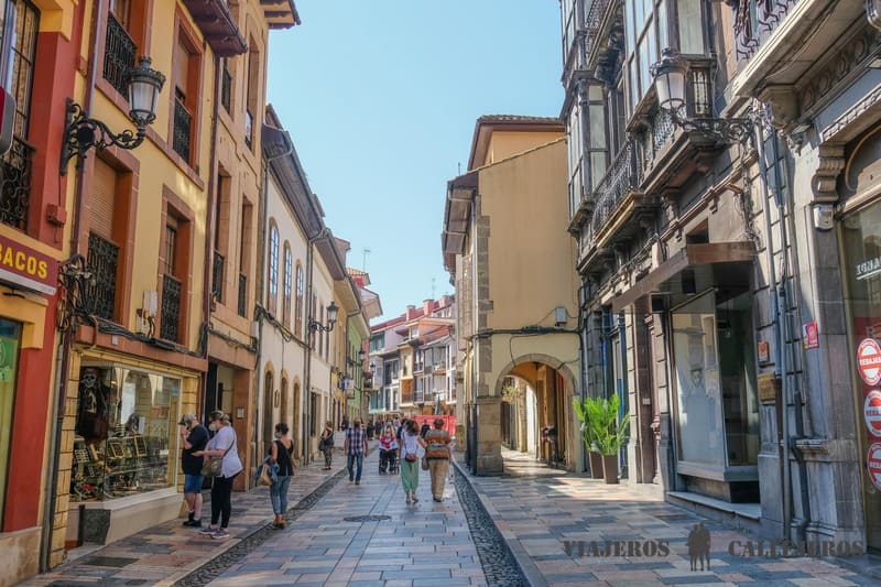 Avilés, una de las ciudades que no podía faltar en la guía de Asturias