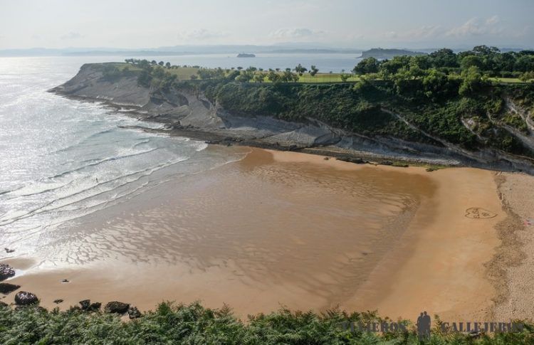 Playa de Mataleñas