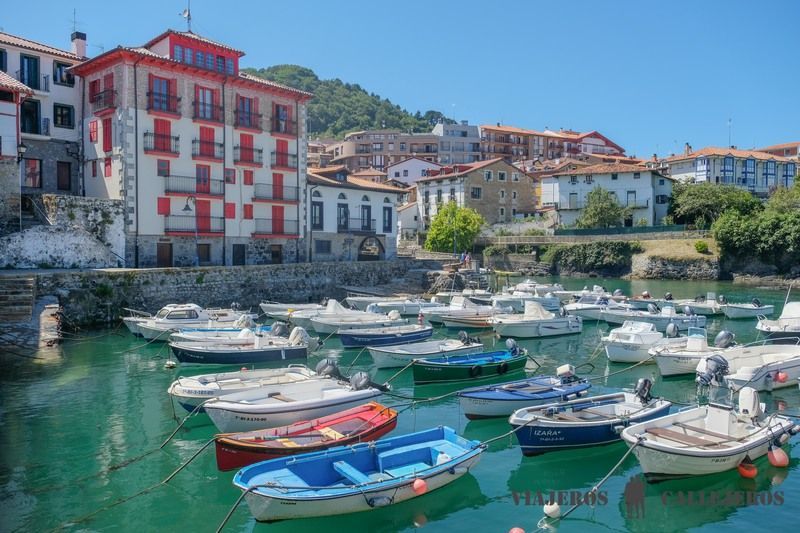 Mundaka, uno de los lugares que incluimos en la guía del País Vasco