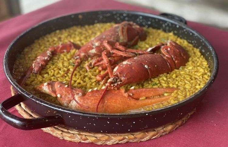 Arroz con bugre, un plato que no puedes perderte al viajar a Asturias
