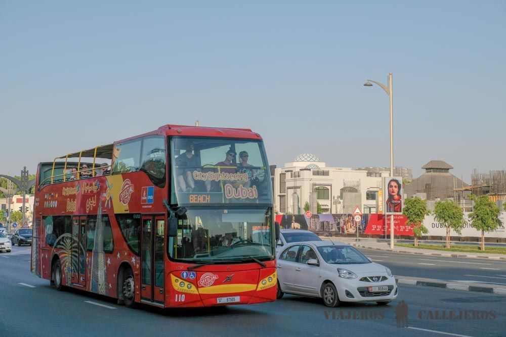 Autobús turístico en Dubái