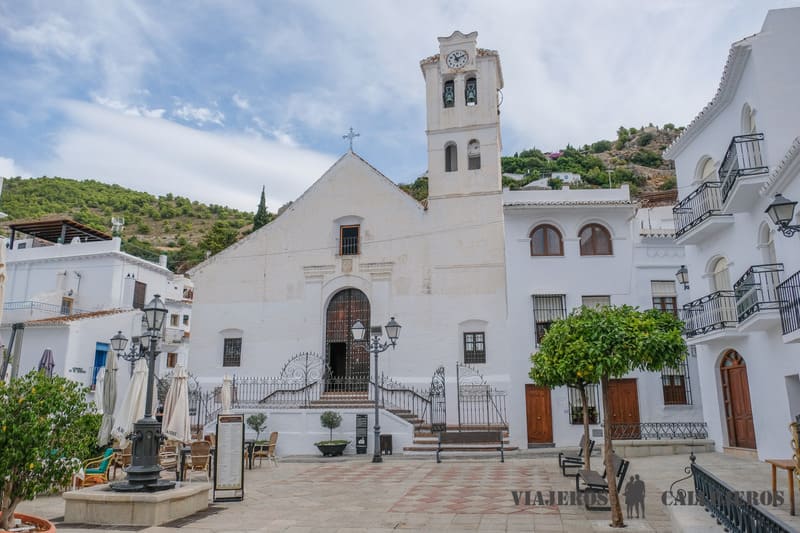 Visitar la Iglesia de San Antonio de Padua, una de las cosas que hacer en Frigiliana