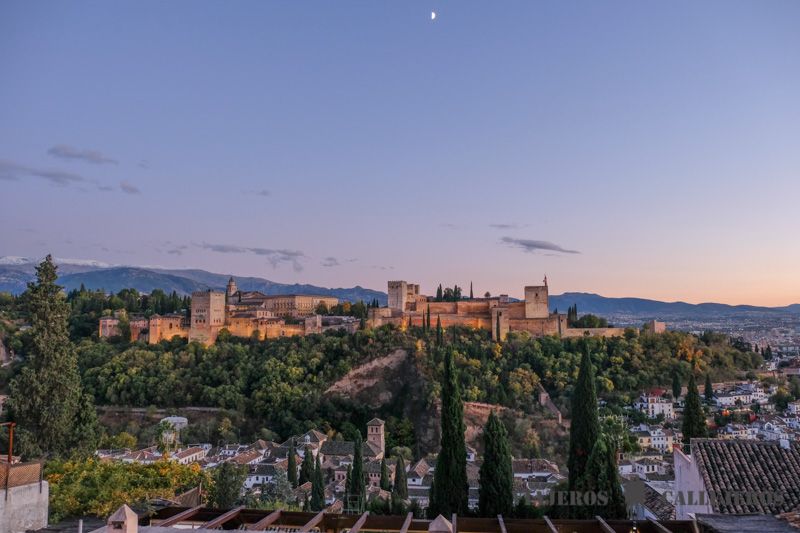 Granada, otra de las ciudades que debes incluir en la ruta por Andalucía