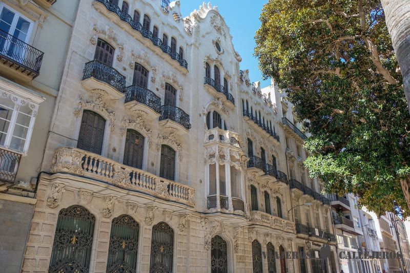 Recorrer el Centro histórico, una de las cosas que hacer en Cartagena