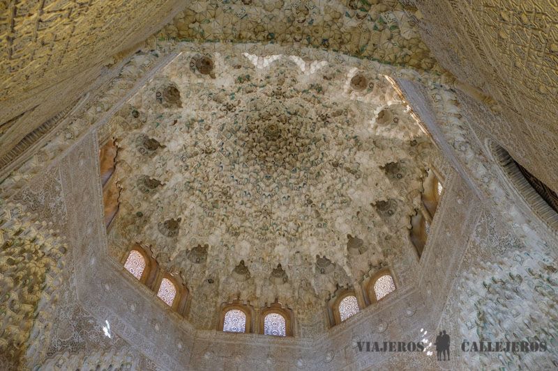 Techo de los Palacios Nazaríes de la Alhambra de Granada