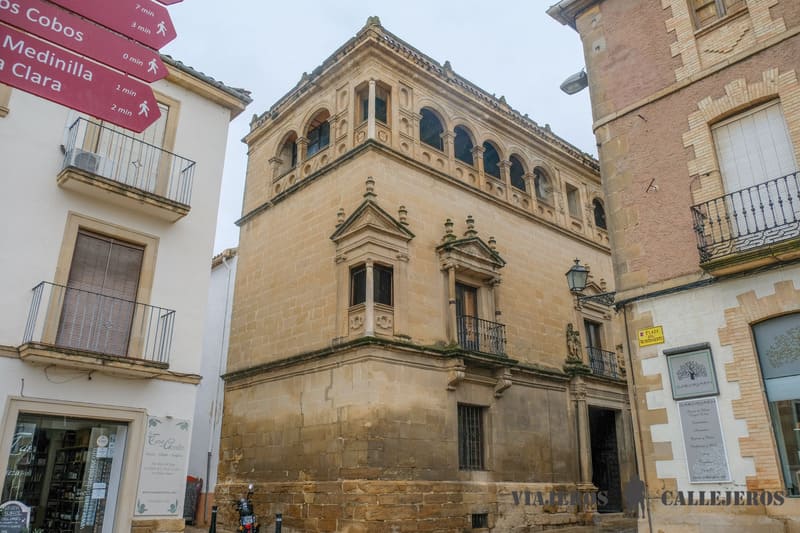 Palacio Vela de los Cobos