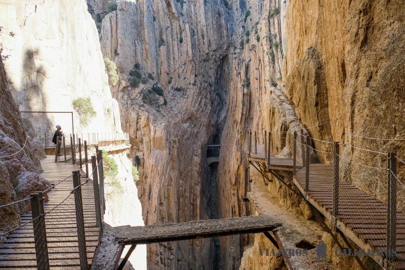 Pasarelas nuevas y antiguas del Caminito del Rey