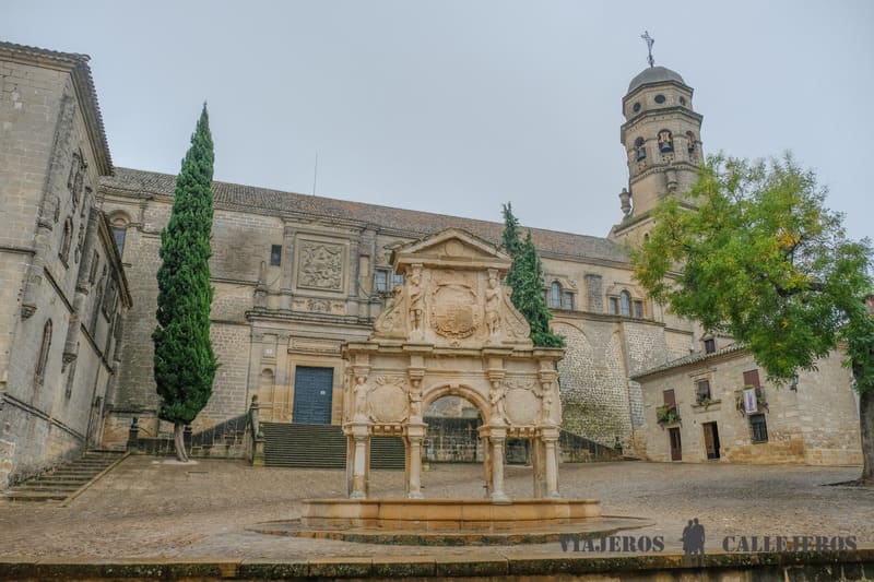 Plaza de Santa María, uno de los lugares que ver en Baeza