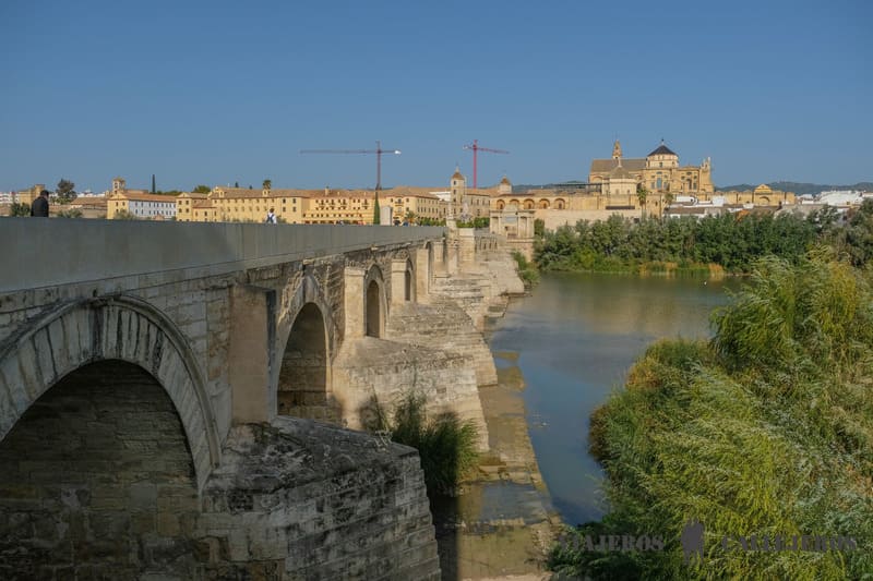 Puente Romano, uno de los lugares que ver en Córdoba