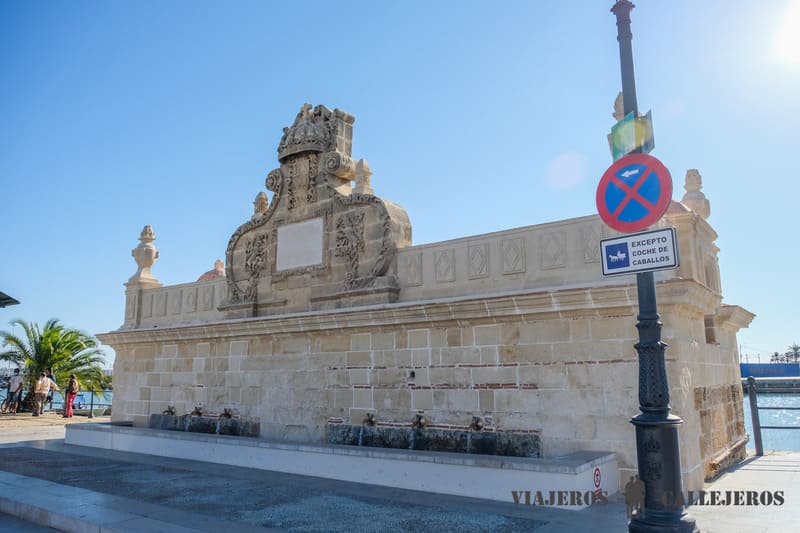 Acercarte a la Fuente de las Galeras, una de las cosas que hacer en el Puerto de Santa María