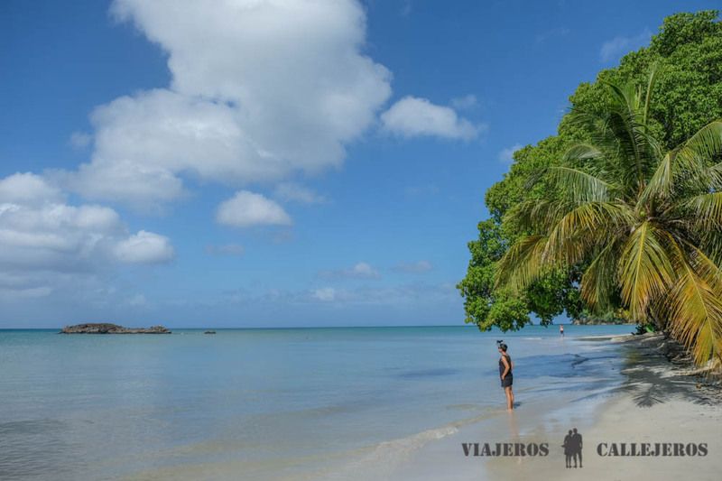 Bahía Manzanillo, una de las mejores playas de Providencia