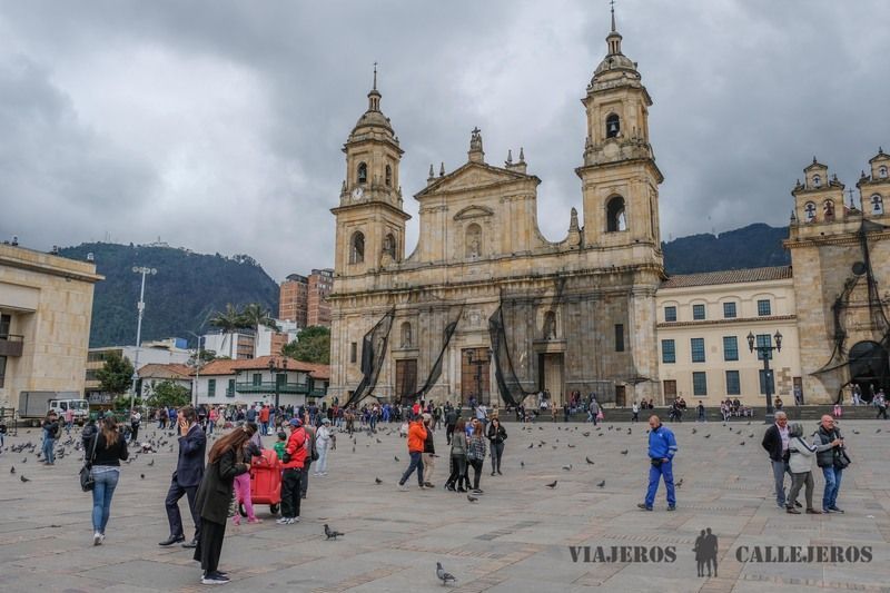 Plaza de Bolívar, uno de los lugares que visitar en Bogotá
