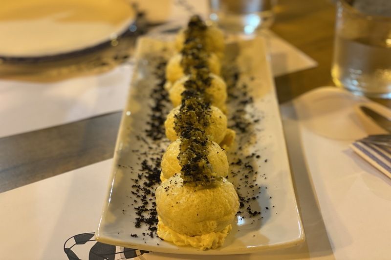 Ensaladilla en la Taberna La Morena, uno de los restaurantes donde comer en Tarifa