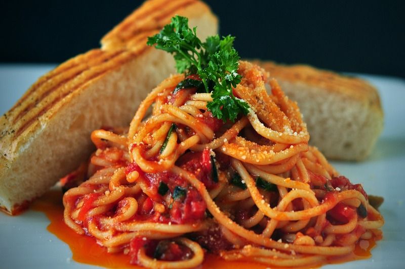 Pasta, uno de los platos que tienes que probar en los restaurantes en Bérgamo