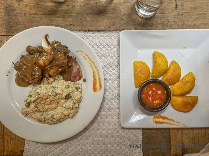 Café Restaurante El Gato Gris, otro de los restaurantes donde comer en Bogotá