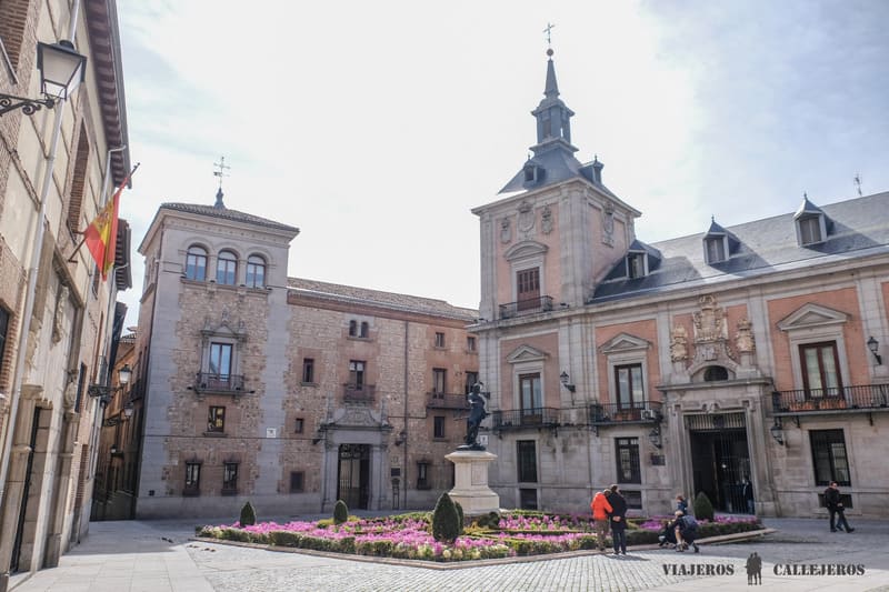 La Plaza de la Villa, que visitar en Madrid