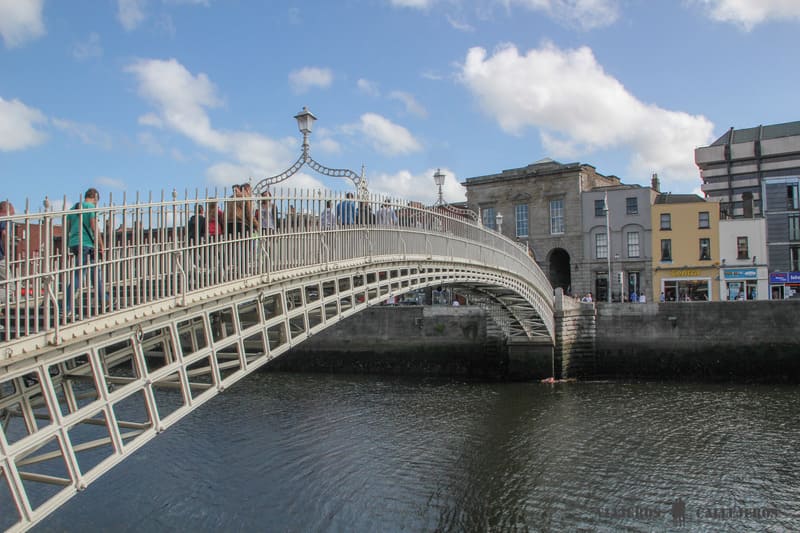 Río Liffey en Dublín