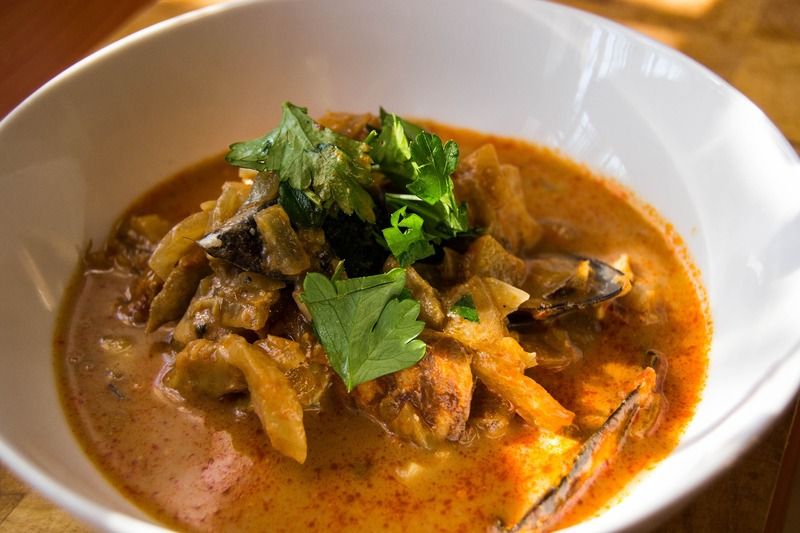 Bouillabaisse, un plato que no puedes perderte en los restaurantes en Marsella