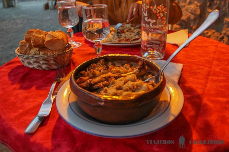 Cassoulet, un plato típico de Carcassonne