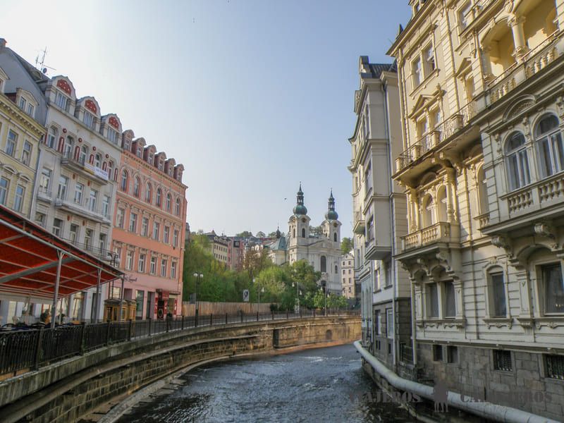 La Iglesia de Santa María Magdalena, uno de los lugares que ver en Karlovy Vary