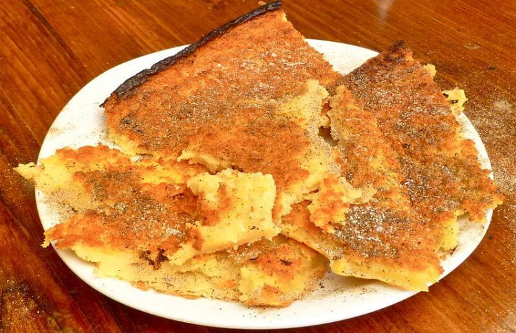 Socca, un plato que no puedes perderte en ls restaurantes en Niza