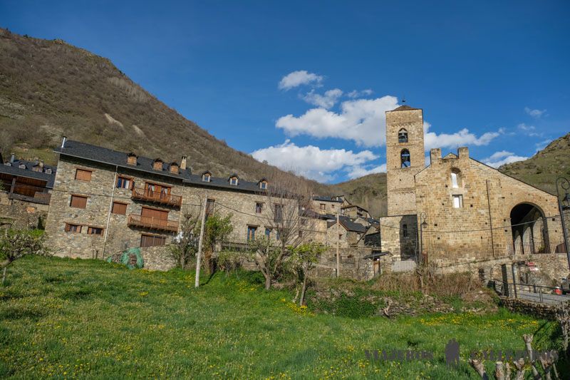 Nativitat de Durro una de las iglesias románicas de la Vall de Boí