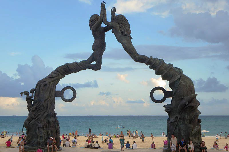 Portal Maya en Playa del Carmen