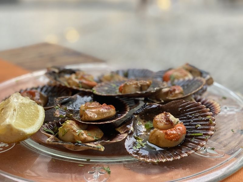 Casa Julio, uno de los restaurantes donde comer en Cudillero
