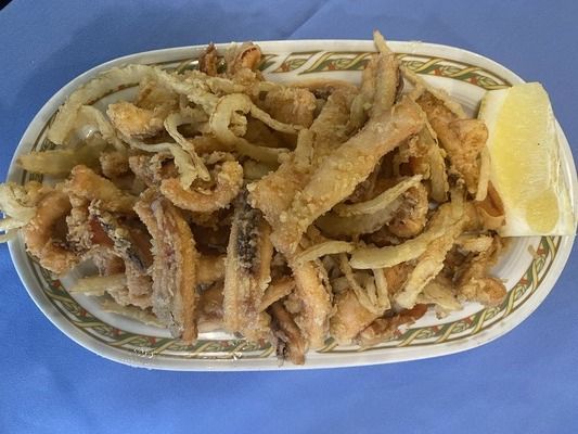 Rabas, uno de los platos que no debes dejar de probar en un restaurante en Santander