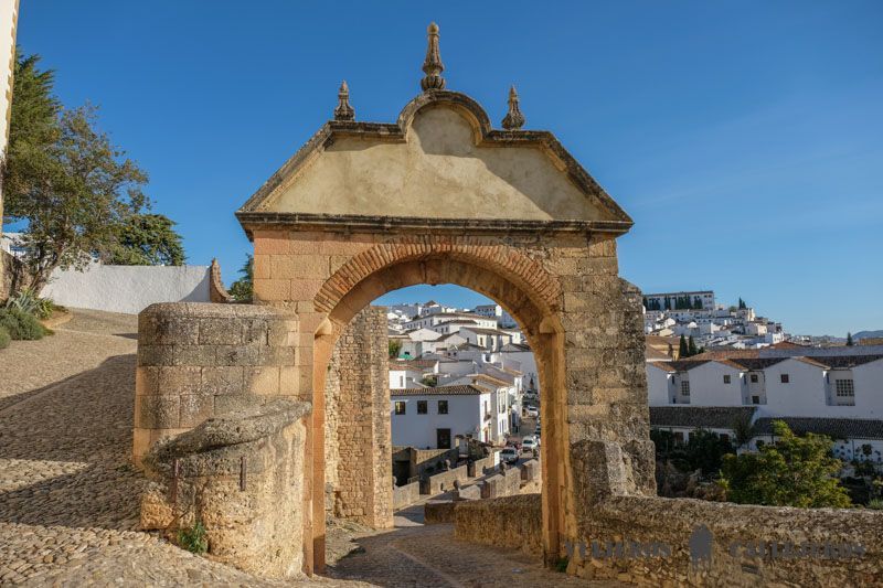 Tour gratuito por las puertas y murallas de Ronda