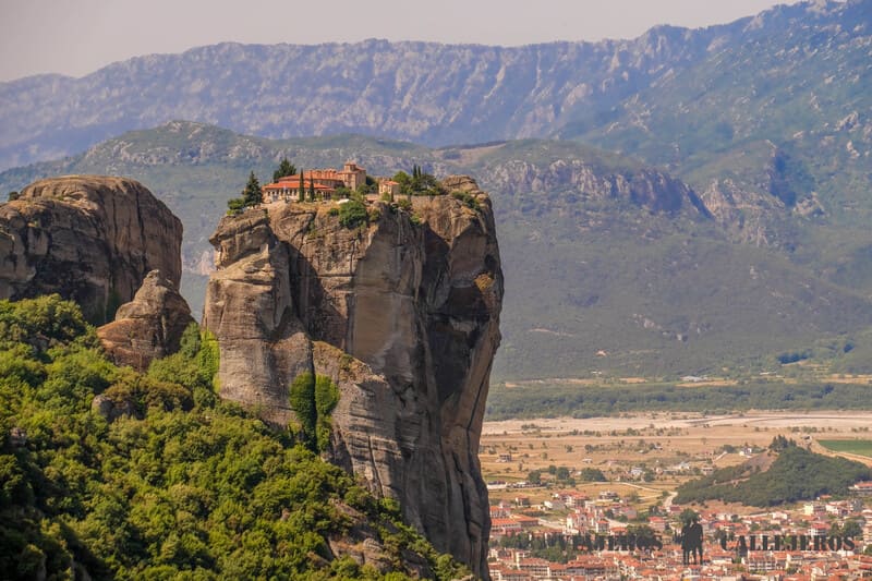 Meteora, uno de los lugares que incluir en una ruta por Grecia en 7 días